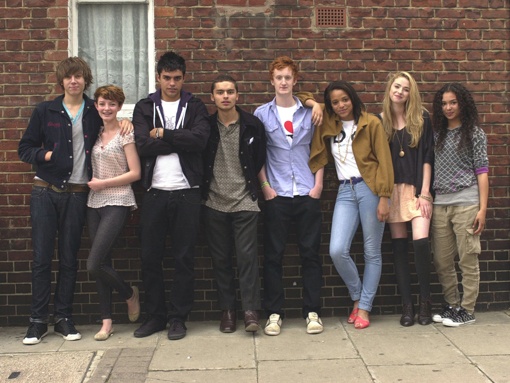 Skins serie Tv television Cook Effy Freddie xooit british britanique Pandora Thomas generation 1 2