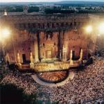 http://img43.xooimage.com/files/c/0/1/choregies_orange_aida-1bbd98f.jpg